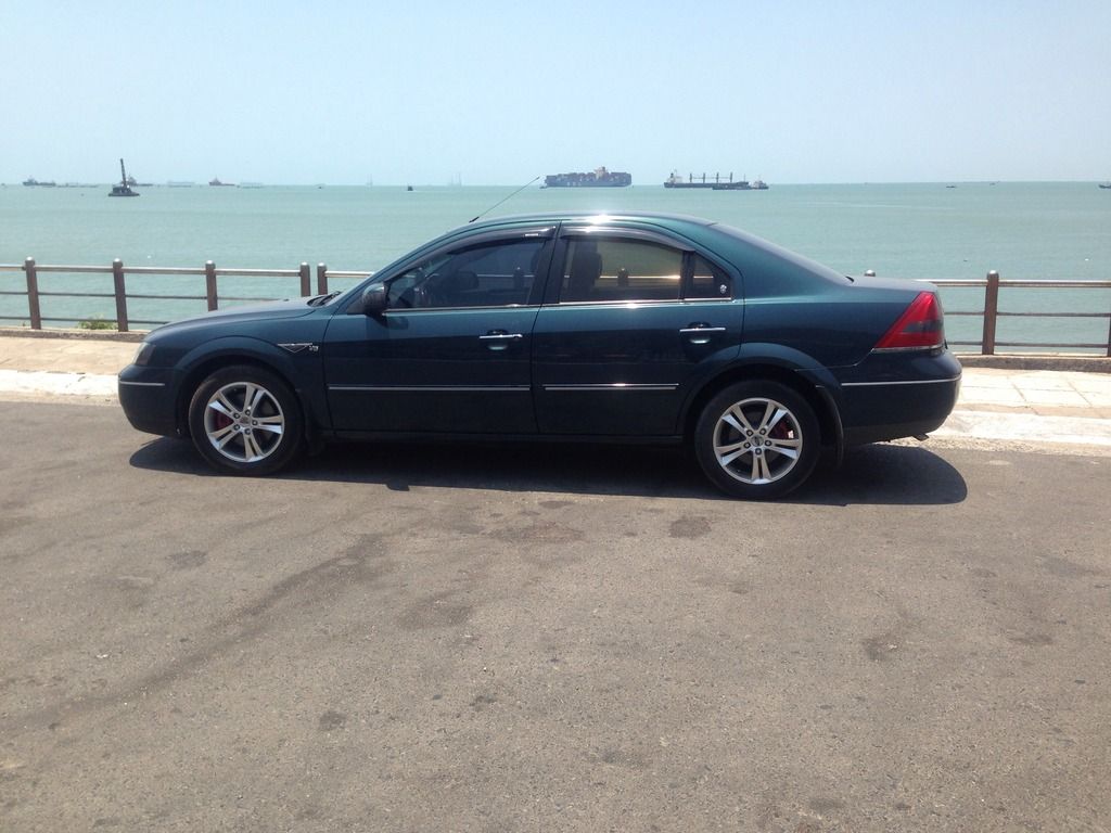 bán ford mondeo bản 2.0 số tự động full option 285t