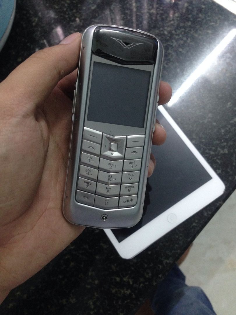 vertu constellation fake dubai hiếm