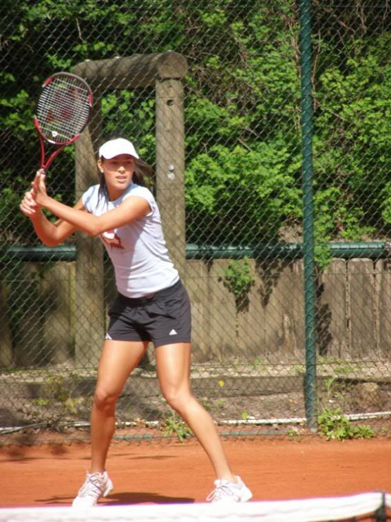 Sports Maria Sharapova 7 Because She`s Reeking Of