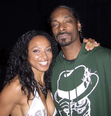 Snoop Dogg & Victoria Vives