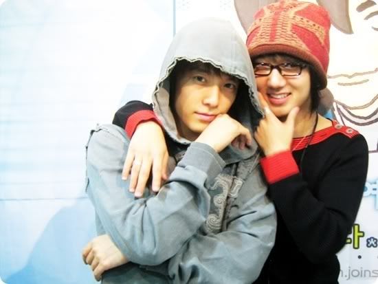 1160754002101311og2.jpg donghae en yesung image by donghae_sohee03