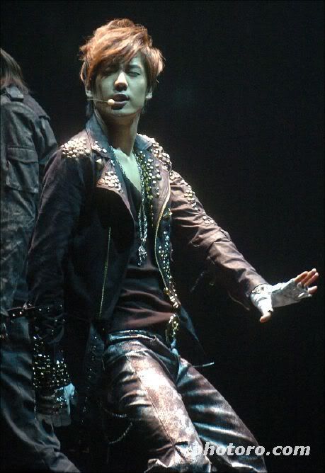 kim-kyu-jong-its-raining3.jpg 195 image by katzillar kim-kyu-jong-its-raining3.jpg 195 image by katzillar