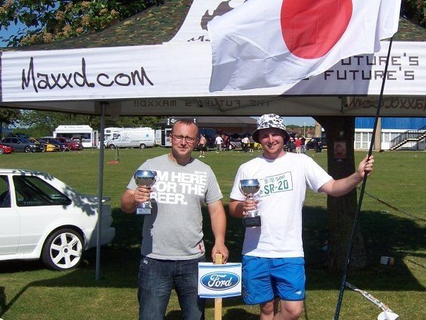 [Image: 93b64e69d1176df72c1016f920d0805e_zps601f9a9f.jpg]