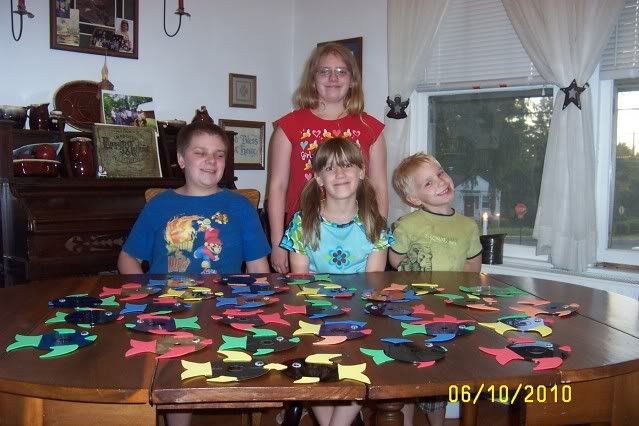 BibleSchoolFishandkids002.jpg