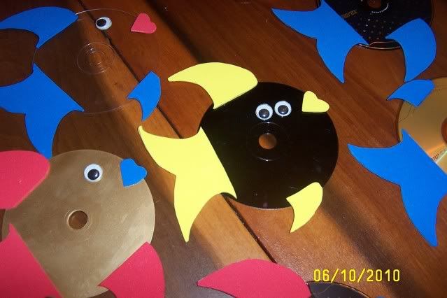 BibleSchoolFishandkids008.jpg
