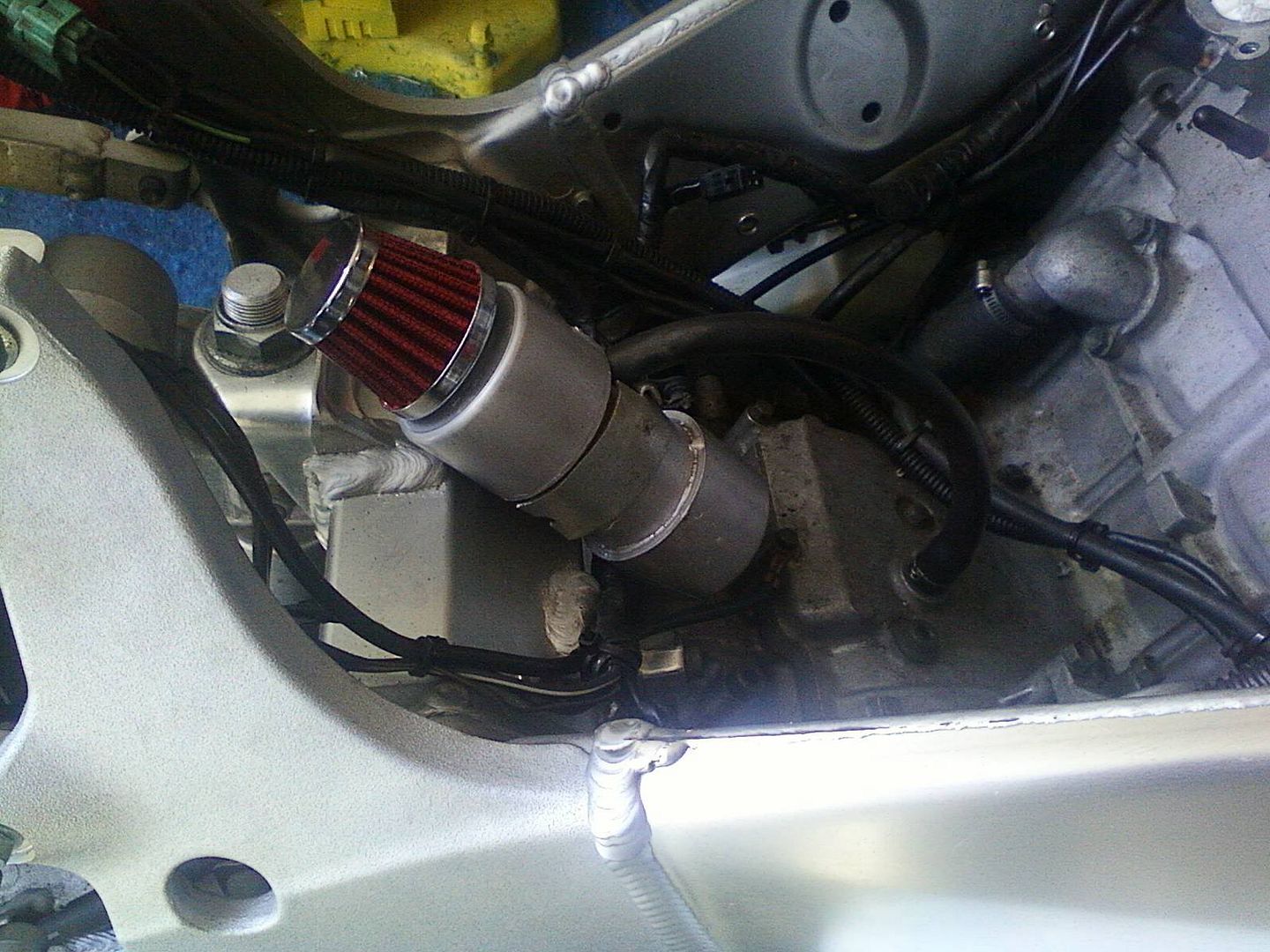 Oil catch can for crank breather. Suzuki GSXR Motorcycle Forums