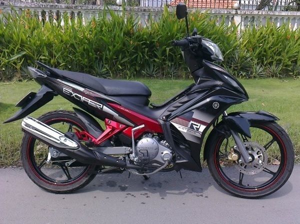 HCM - Cần bán 1 xe Exciter côn tự động 2011 còn rất mới, người nước ngoài sử dụng kỹ