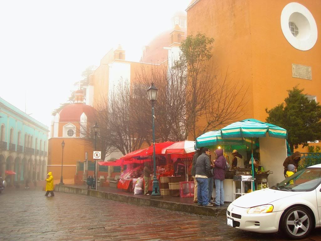 Neblina en Real Del Monte, Hidalgo, México (fotos propias) Neblina en Real Del Monte, Hidalgo, México (fotos propias)