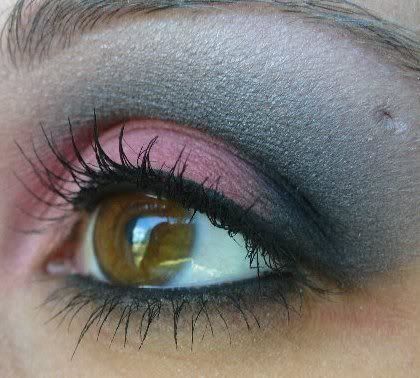 7-19-08makeupcrop0.jpg