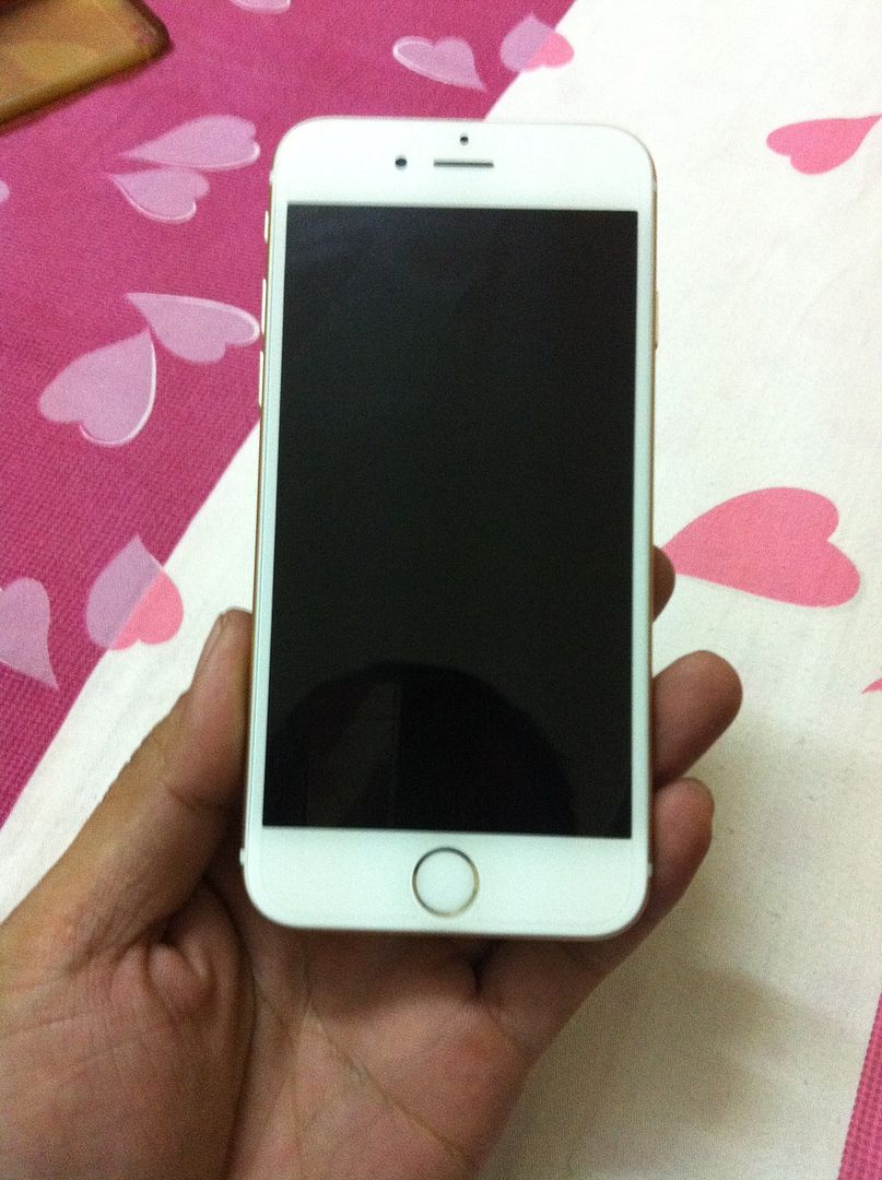 Iphone 6 Gold 16Gb Chính Hãng hàng mua tai FPT SHOP còn bảo hàng 8 tháng.