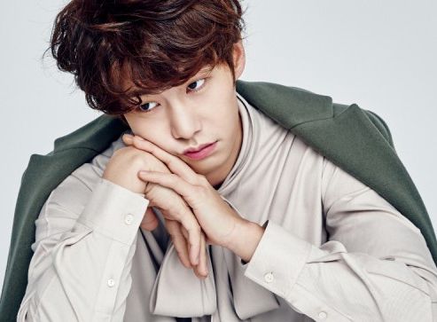 Oh Snap! Song Jae-rim is so over plants
