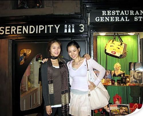 Honey Lee pals around with famous friends