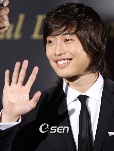 Kim Jae-won to make his drama return