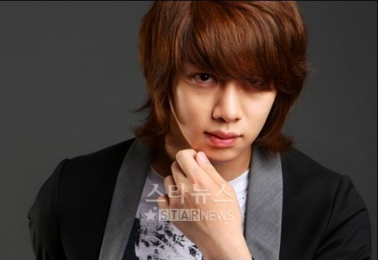 Kim Heechul: “I act, but Suju is my eternal home”