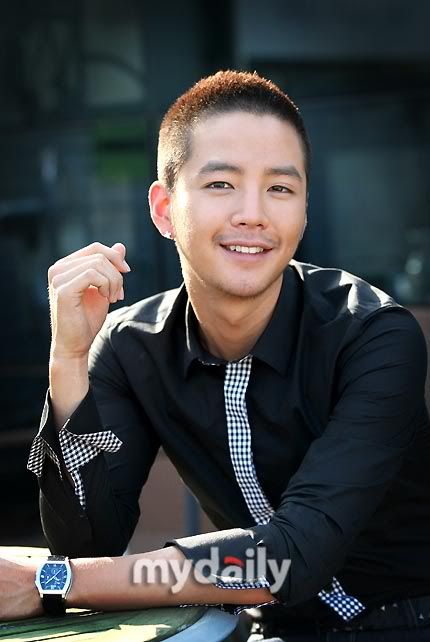 Hong Sisters idol drama to be led by Jang Geun-seok