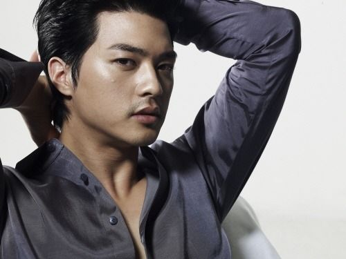 Kim Ji-hoon returns with another lawyer role