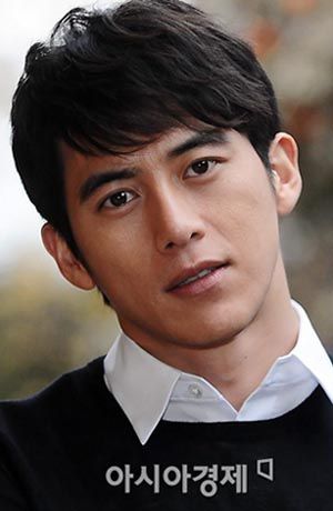 Psychic showdown between Kang Dong-won, Go Soo