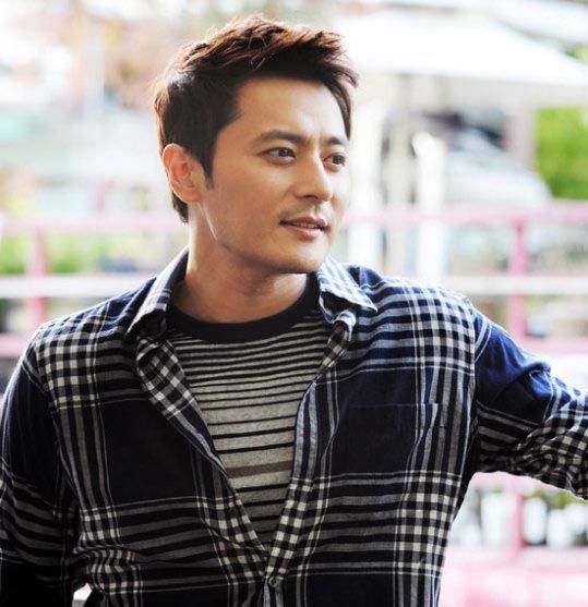 Jang Dong-gun “carefully considers” a drama comeback