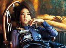 Choi Jung-won poses for Elle Korea