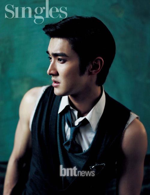 Poseidon casts Choi Siwon, Lee Shi-young