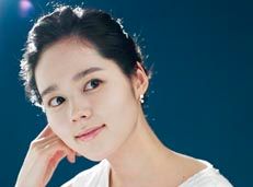 Han Ga-in joins Uhm Tae-woong in movie romance