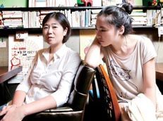 Fabulous Hong sisters sit down for an interview