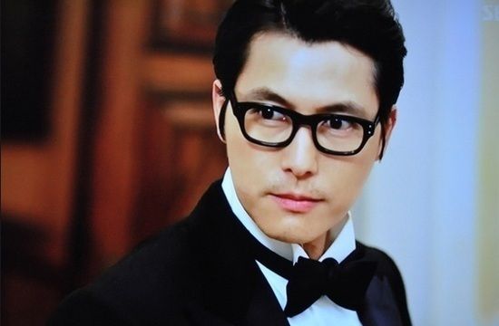 ... and has got A-lister Jung <b>Woo-sung</b> (Athena) in place as the leading man. - jungwoosung-1