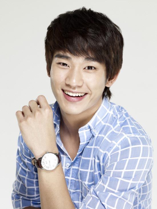 Kim Soo-hyun takes the lead in fantasy sageuk romance