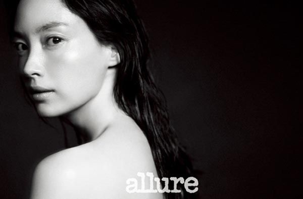 Lee Na-young’s 20th-century looks in Allure