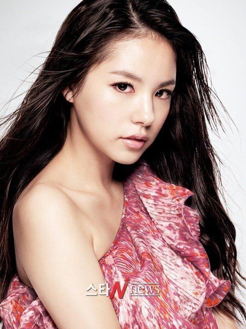 Min Hyo-rin now up for Full House 2