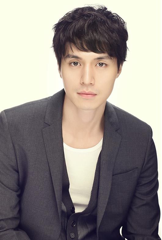 Lee Dong-wook added to Wild Romance