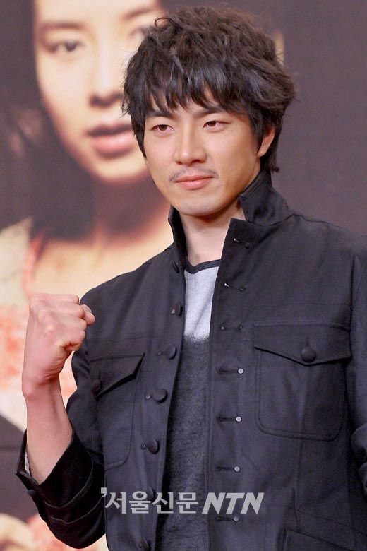 Song Il-kook considers drama with Mawang PD