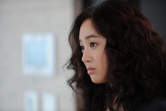 Jung Ryeo-won begins shoots for King of Dramas