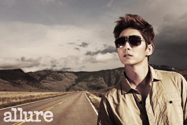 Lee Jun-ki’s first post-army photo shoot