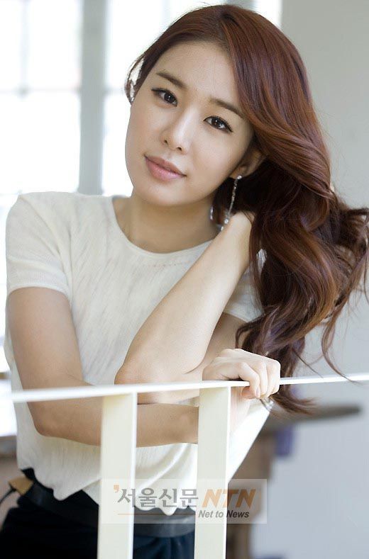 Yoo Inna joins fantasy romance Queen In-hyun’s Man