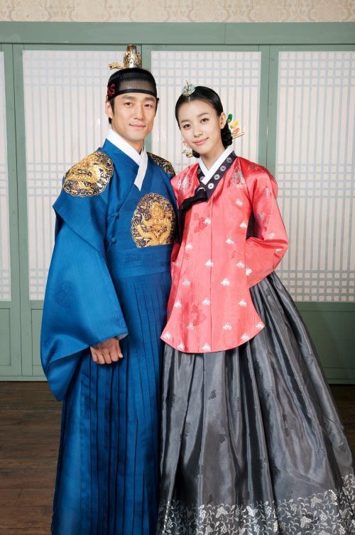 The cast of Dong Yi gets into character » Dramabeans 