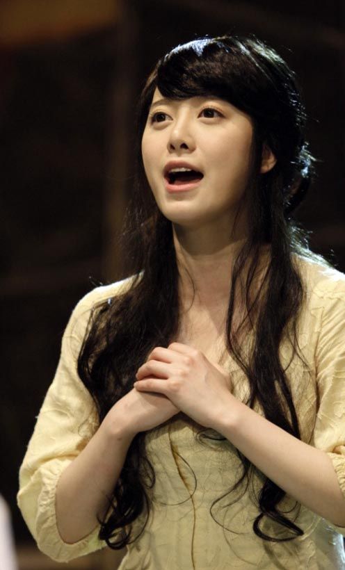 Gu Hye-sun takes the stage in The Musical