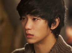 Kim Soo-hyun cries for Dream High