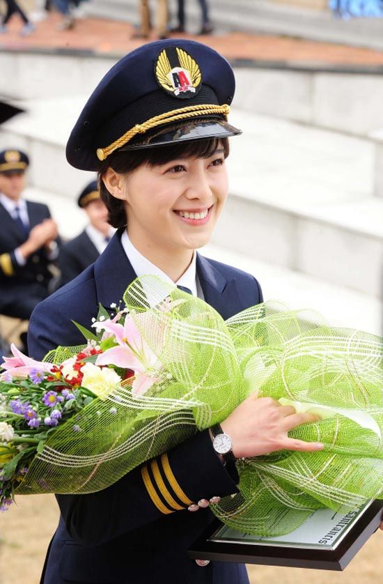 Gu Hye-sun becomes a pilot for Take Care of Us, Captain