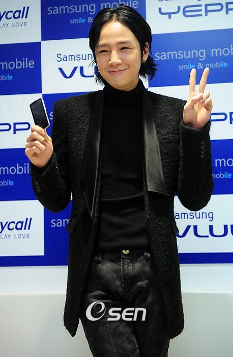 Samsung fansigning event features Jang Geun-seok