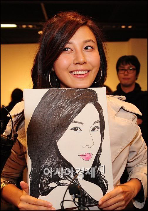 Kim Haneul joins the Cosmetic Jam