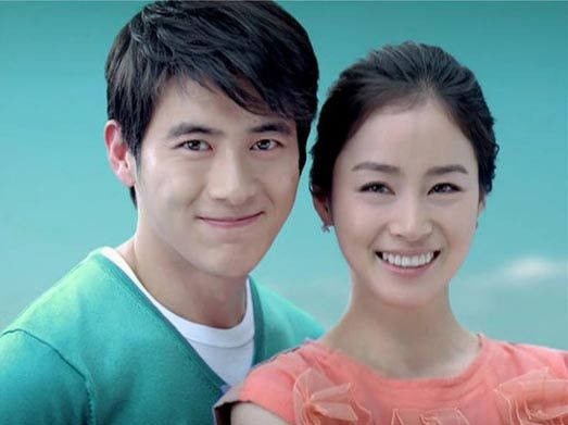 CF features brainy couple Go Soo and Kim Tae-hee