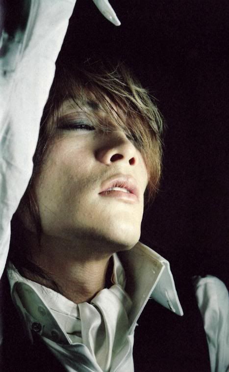 http://i294.photobucket.com/albums/mm98/Jenetschka/84.jpg