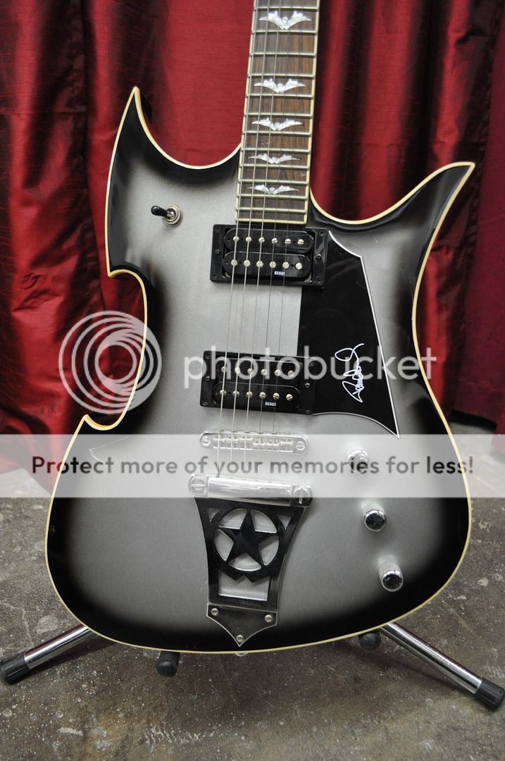 Washburn PS 600 Paul Stanley Signature Series Electric Guitar KISS 
